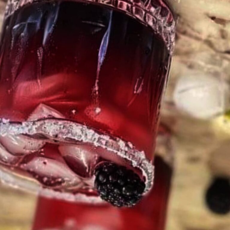 This is called ‘Blackberry Margarita Smash’ and it’s a foolproof spring and summer drink! Never met a soul who didn’t love it